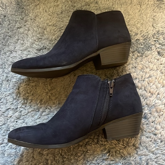 Navy Blue Suede Ankle Boots 7M - Picture 2 of 8
